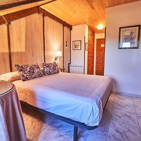 Hostal El Panadero Sepúlveda Екстериор снимка