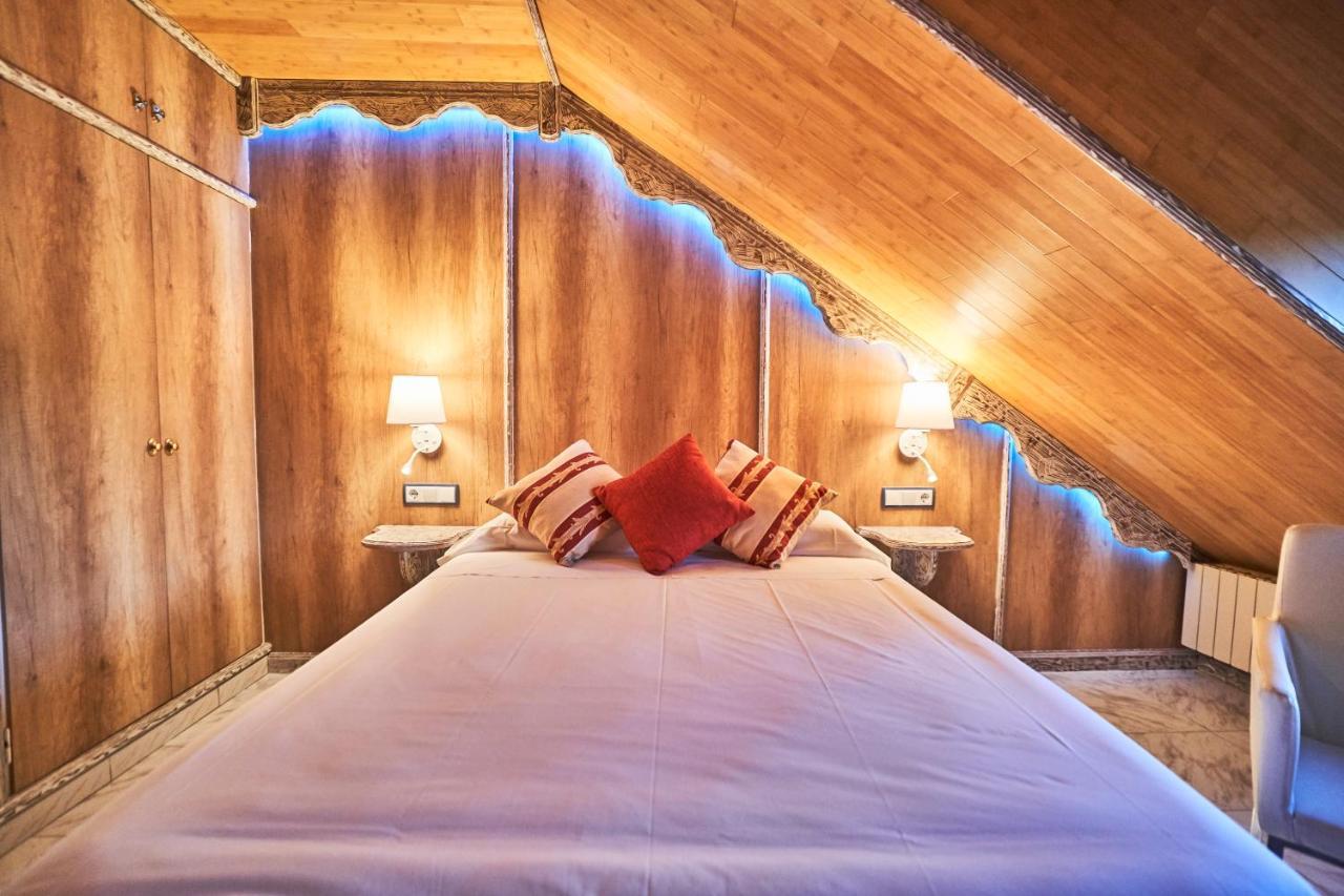 Hostal El Panadero Sepúlveda Екстериор снимка