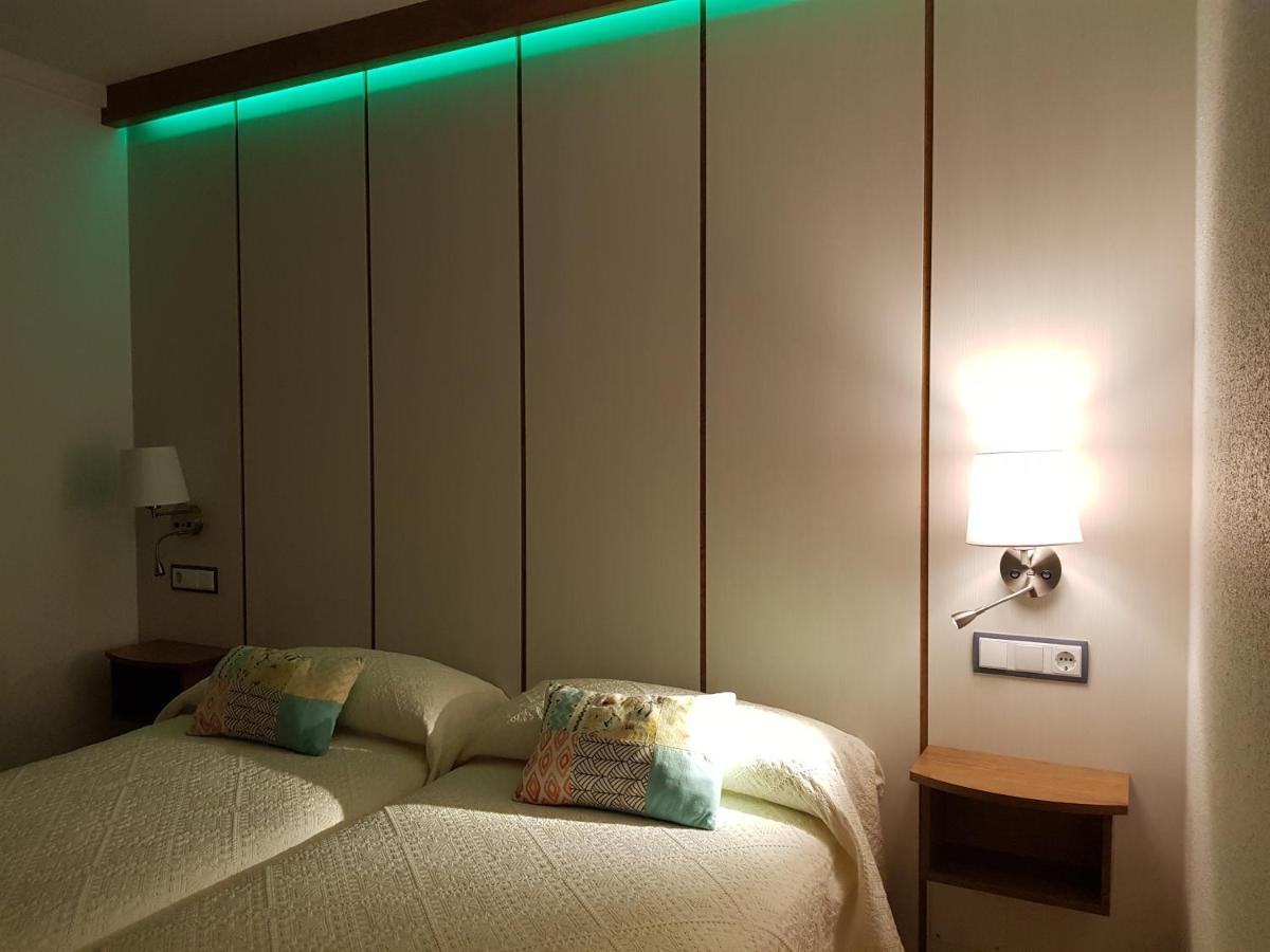 Hostal El Panadero Sepúlveda Екстериор снимка