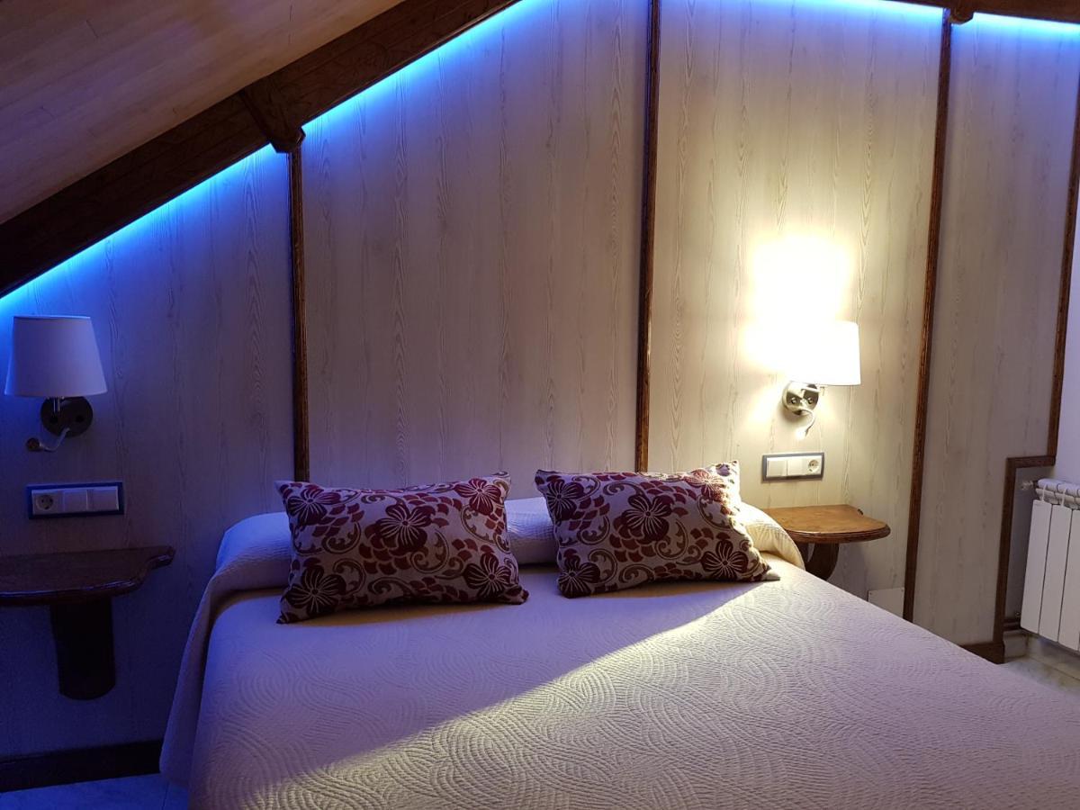 Hostal El Panadero Sepúlveda Екстериор снимка