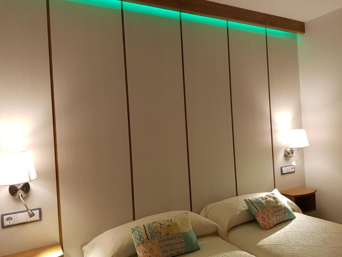 Hostal El Panadero Sepúlveda Екстериор снимка